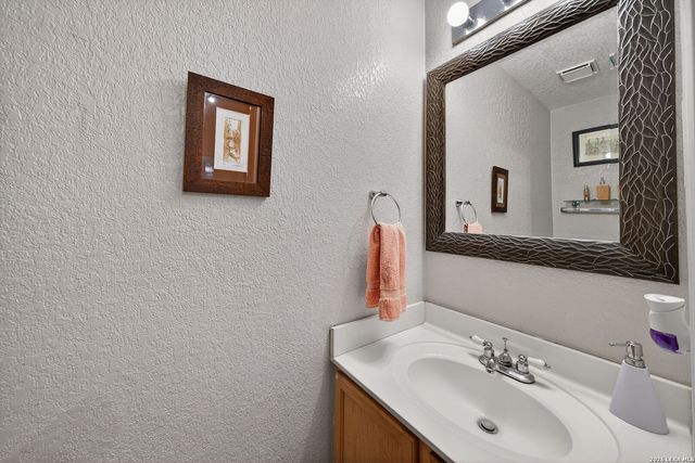 10619 Triggers, San Antonio, TX 78254