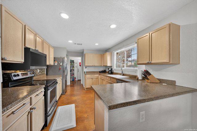 10619 Triggers, San Antonio, TX 78254