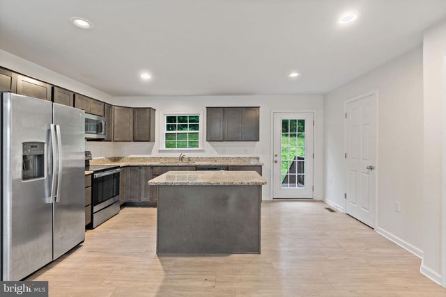 132 FURLONG WAY, Martinsburg, WV 25404