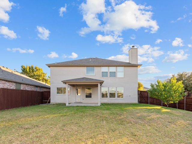 4301 Latigo Circle, Fort Worth, TX 76244