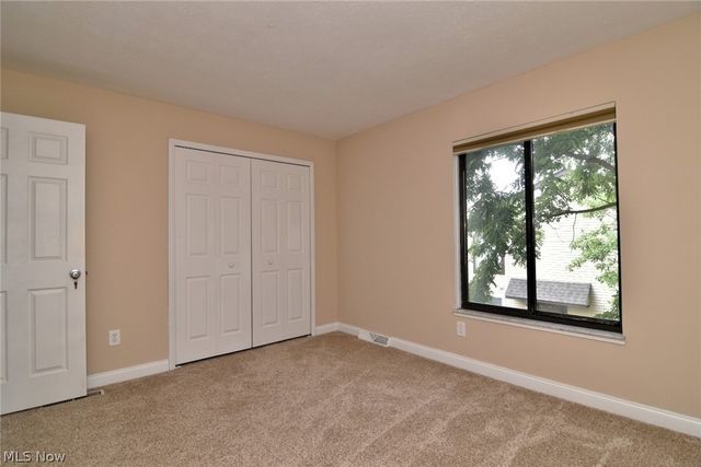 32623 Jefferson Drive, Solon, OH 44139
