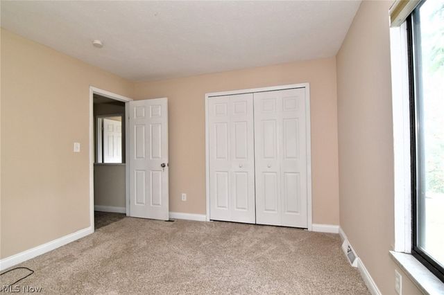 32623 Jefferson Drive, Solon, OH 44139