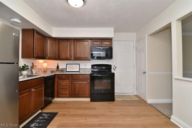 32623 Jefferson Drive, Solon, OH 44139