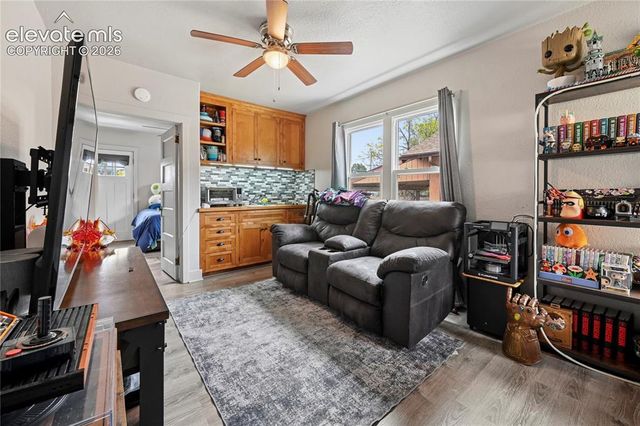 2219 N Nevada Avenue, Colorado Springs, CO 80907