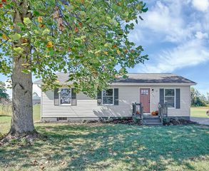 8061 Maple Street, Thurston, OH 43157