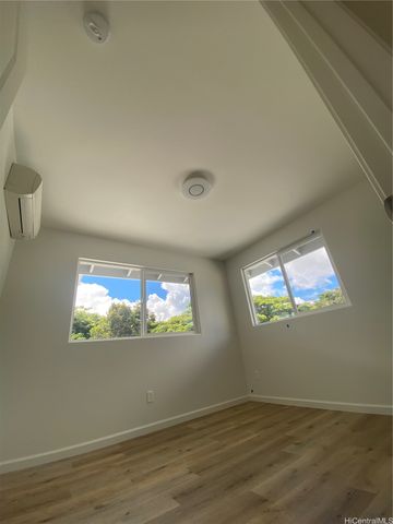 1320 Mokapu Boulevard UPSTAIRS, Kailua, HI 96734