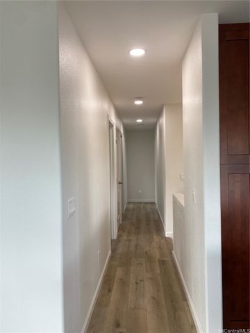 1320 Mokapu Boulevard UPSTAIRS, Kailua, HI 96734