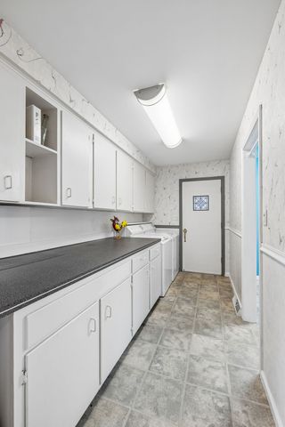 558 Chesterfield Dr, Clarksville, TN 37043