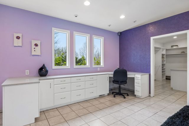 558 Chesterfield Dr, Clarksville, TN 37043