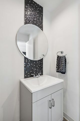 558 Chesterfield Dr, Clarksville, TN 37043