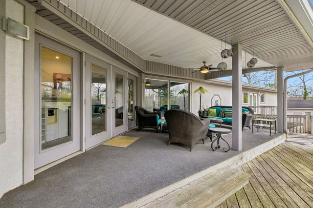 558 Chesterfield Dr, Clarksville, TN 37043