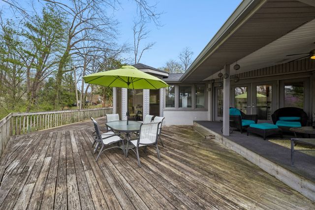 558 Chesterfield Dr, Clarksville, TN 37043