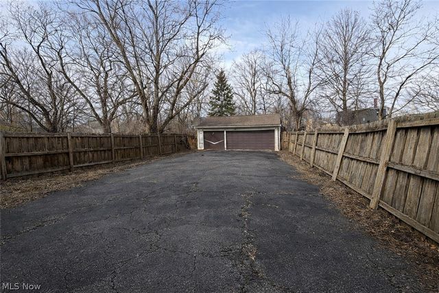 10805 Avon Avenue, Cleveland, OH 44105