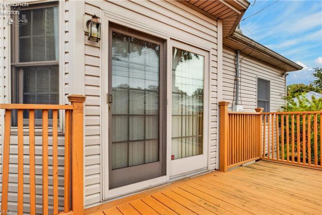 612 Bayberry Road, Lorain, OH 44053
