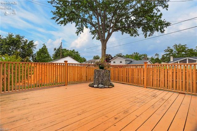 612 Bayberry Road, Lorain, OH 44053