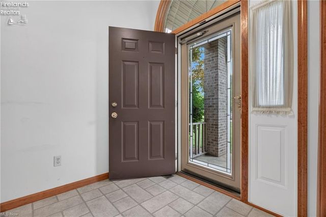 612 Bayberry Road, Lorain, OH 44053