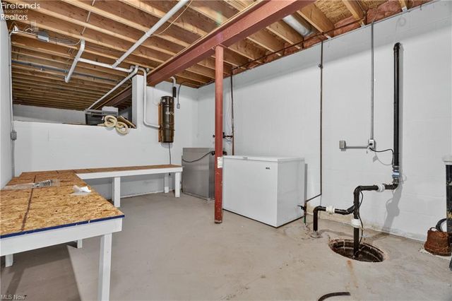 612 Bayberry Road, Lorain, OH 44053