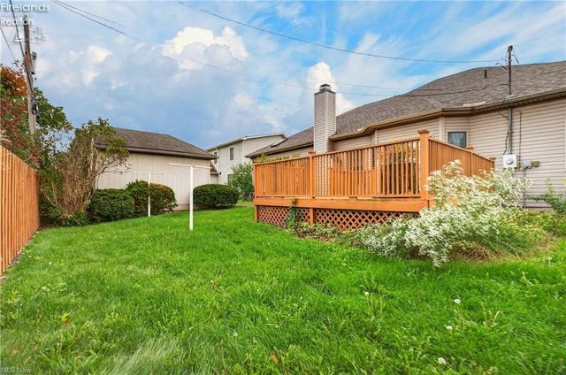 612 Bayberry Road, Lorain, OH 44053