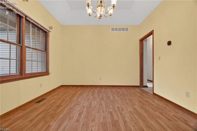 612 Bayberry Road, Lorain, OH 44053