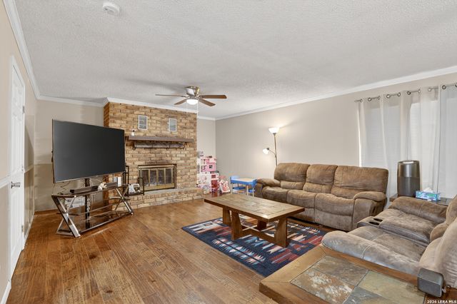 413 GEORGIA ANN DR, Pleasanton, TX 78064