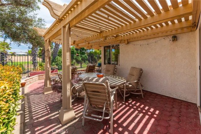 40536 Via Estrada, Murrieta, CA 92562
