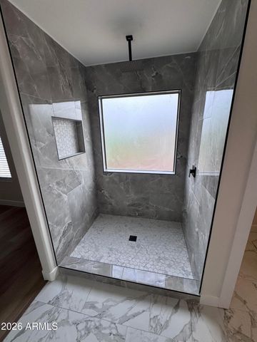 12382 W TURNEY Avenue, Avondale, AZ 85392