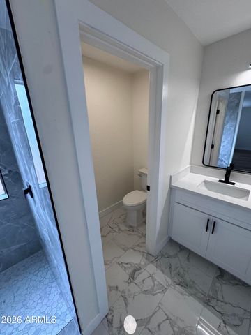 12382 W TURNEY Avenue, Avondale, AZ 85392