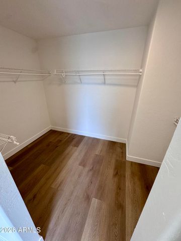 12382 W TURNEY Avenue, Avondale, AZ 85392