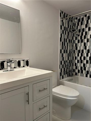 172 Haynes SW Street 102, Atlanta, GA 30313