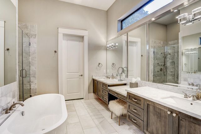 5655 Locke Lane, Houston, TX 77056