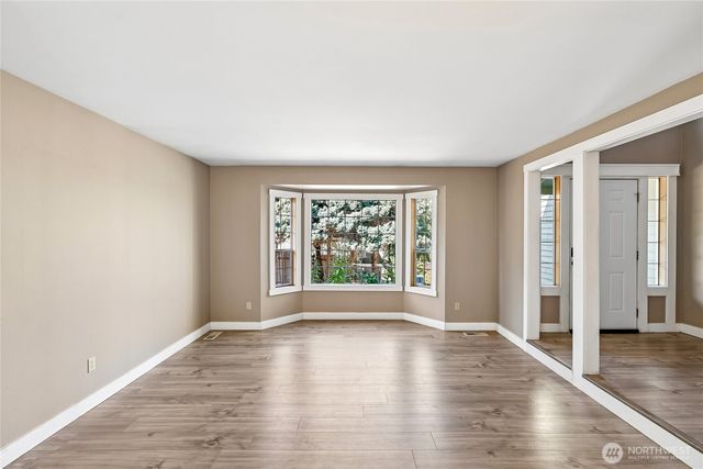 6816 58th Street NE, Marysville, WA 98270