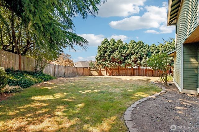 6816 58th Street NE, Marysville, WA 98270