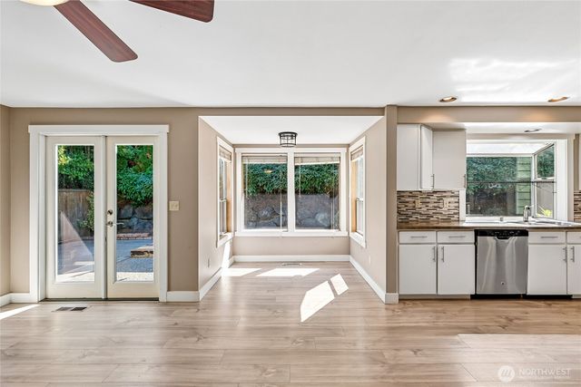 6816 58th Street NE, Marysville, WA 98270