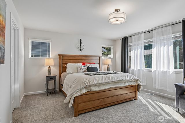 12104 126th Avenue Ct E, Puyallup, WA 98374