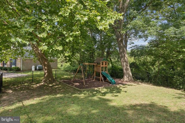 5 ARLIE DR, Annapolis, MD 21409