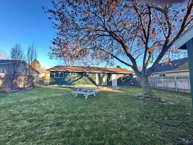 3897 S Yorktown Way, Boise, ID 83706