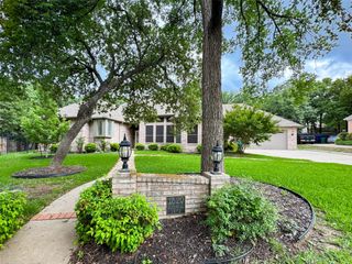 1520 Gatewood Drive, Denton, TX 76205