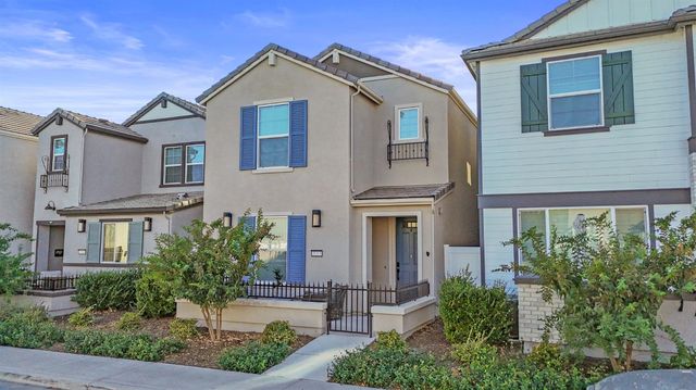 3213 Longspur Ln, West Sacramento, CA 95691