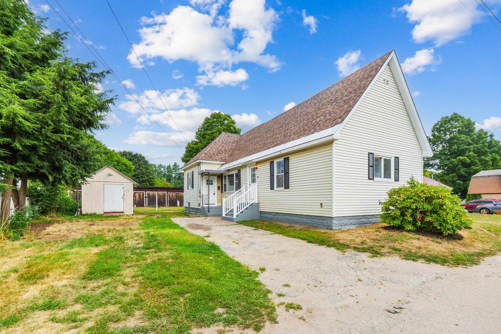 22 Royce Street, Claremont, NH 03743