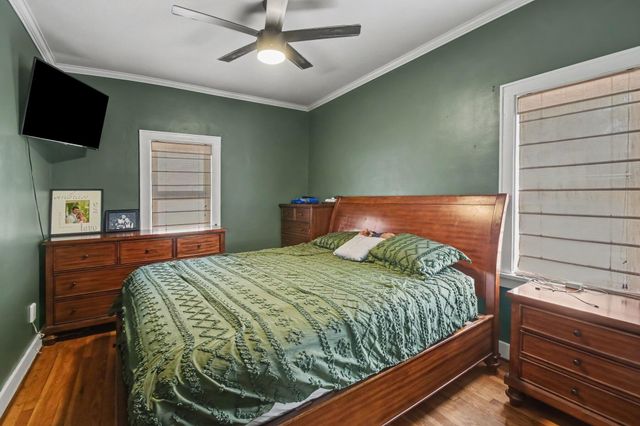 34 S Main Street Nw, Casnovia Twp, MI 49318