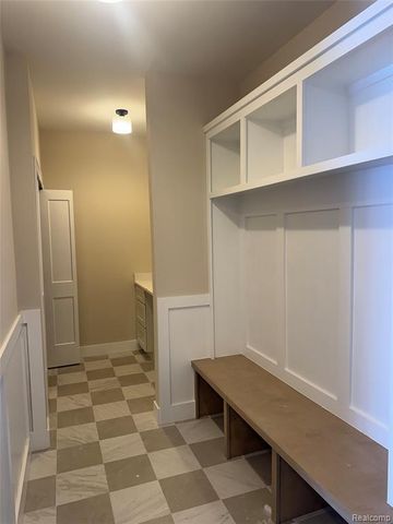 50386 Mistwood Drive, Macomb, MI 48042