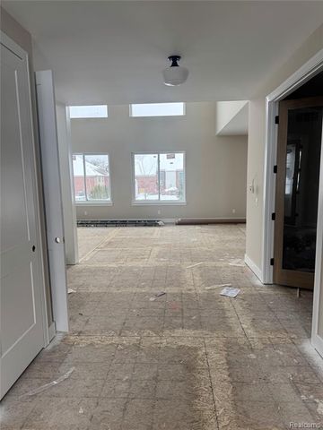 50386 Mistwood Drive, Macomb, MI 48042