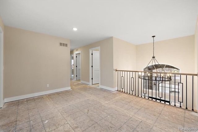 50386 Mistwood Drive, Macomb, MI 48042