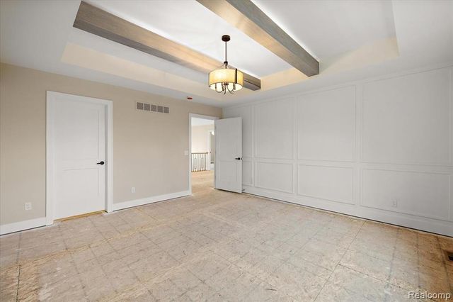 50386 Mistwood Drive, Macomb, MI 48042