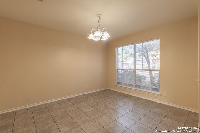 635 LYNX MTN, San Antonio, TX 78251