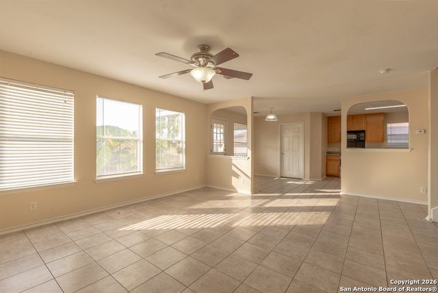 635 LYNX MTN, San Antonio, TX 78251