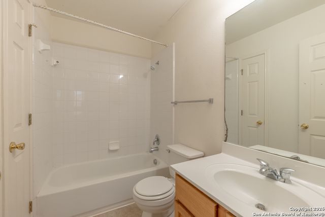 635 LYNX MTN, San Antonio, TX 78251