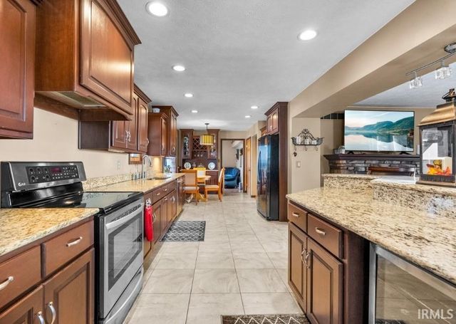 0180 w 500 n, Albion, IN 46701