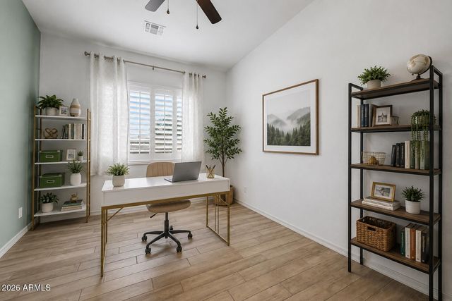 40641 N BARRED Place, San Tan Valley, AZ 85140