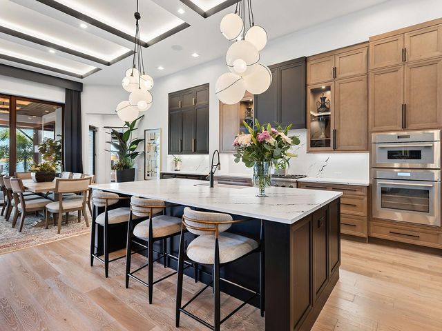 7958 OUTBOARD DRIVE, Sarasota, FL 34240